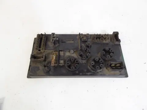 PORSCHE VW 914  Trägerplatte für Regler 91461010400