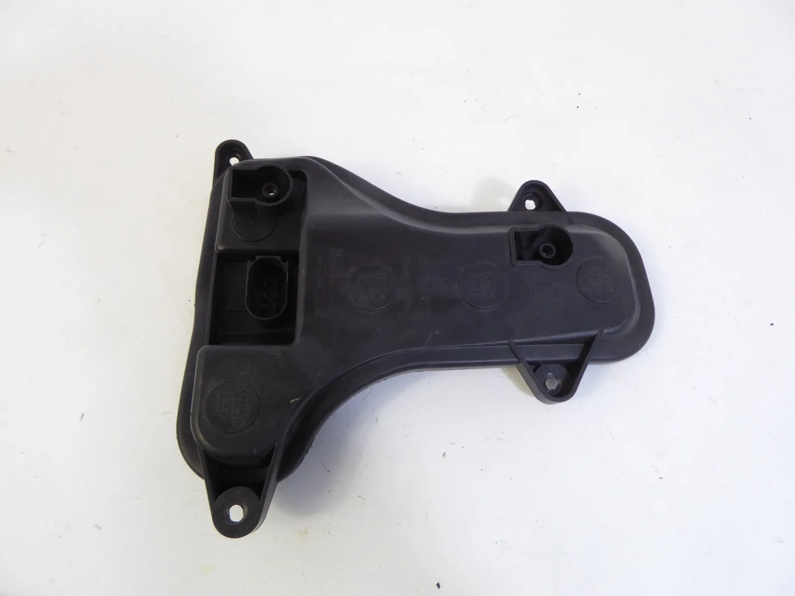 Porsche Cayenne 955 Lampenträger Heckleuchte links 7L5945257