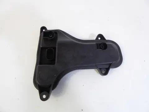 Porsche Cayenne 955 Lampenträger Heckleuchte links 7L5945257
