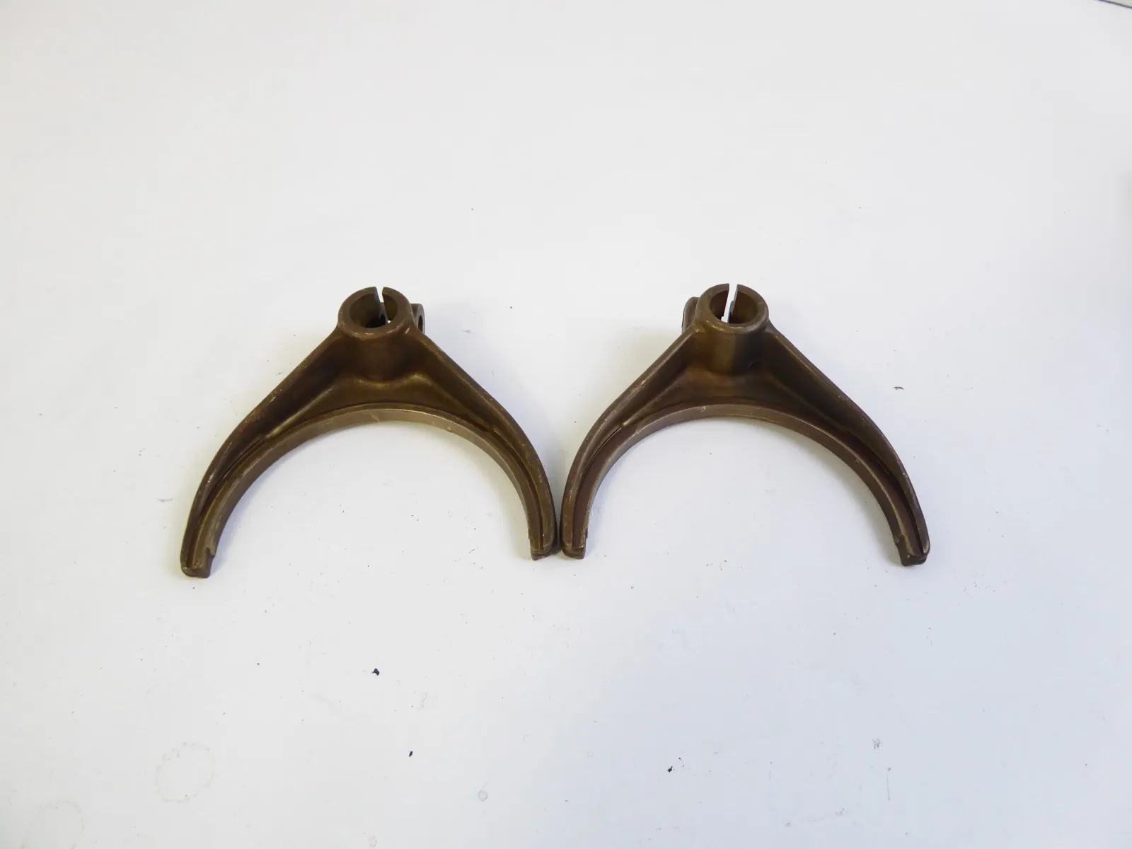 2 Stück Porsche 911 964 993 G 50 Getriebe Schaltgabel 9503031153R
