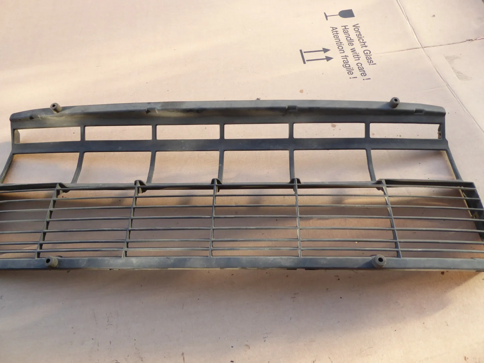 Porsche 911 964 Carrera Lüftungsgitter Heckklappe Lufteinlass 96451233300