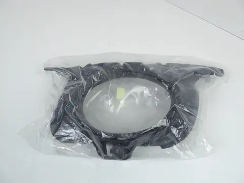 Porsche 992 911  Blende Rahmen NEU  Endrohr Stoßstange hinten rechts 992807833C