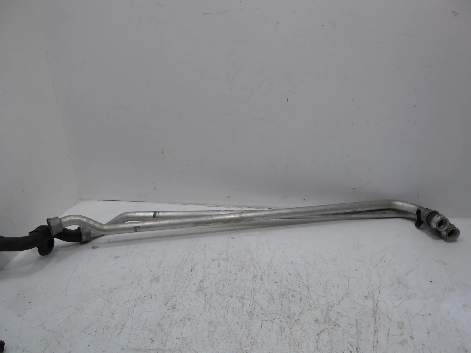 PORSCHE 911 996 3.4 Carrera Schlauch Kühlung 99710665103 99710665203