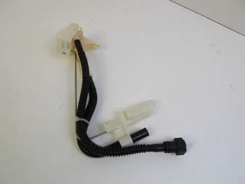 NEU Porsche 911 997 2011 Kraftstoffleitung A2C53060991 Benzin