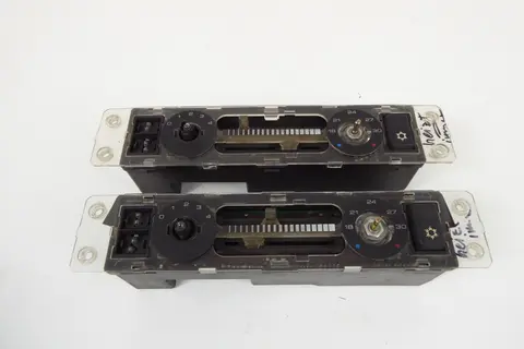 Porsche 911 928 - 944 964 968 924 Bedienungsschalter 94465302104