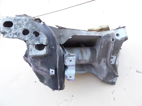 Porsche 911 964 Karosserie Achse Abschnitt Hinterachsquerrohr