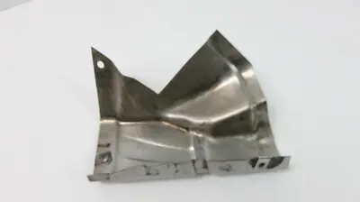 Porsche 911 964 Schutzblech Auspuff Schalldämpfer 89-94 96421121905