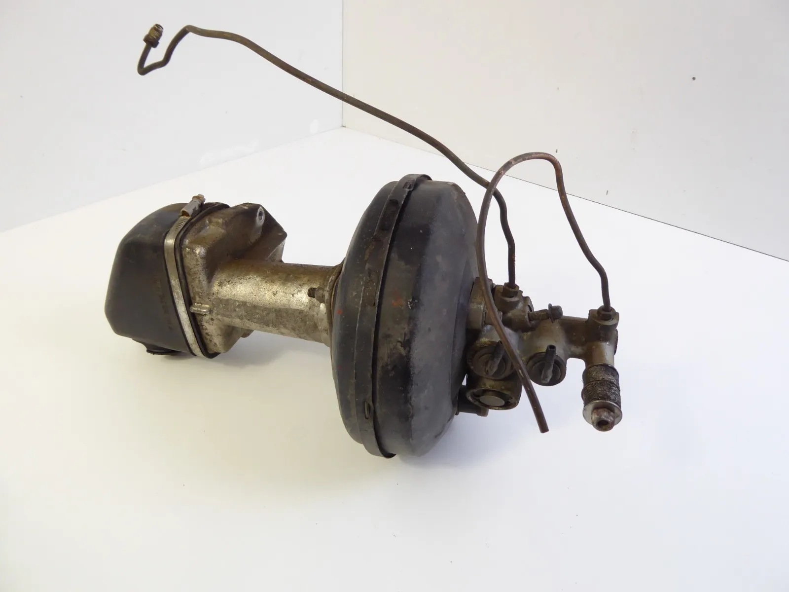 Original Porsche 964 911 Carrera Bremskraftverstärker 96435502905