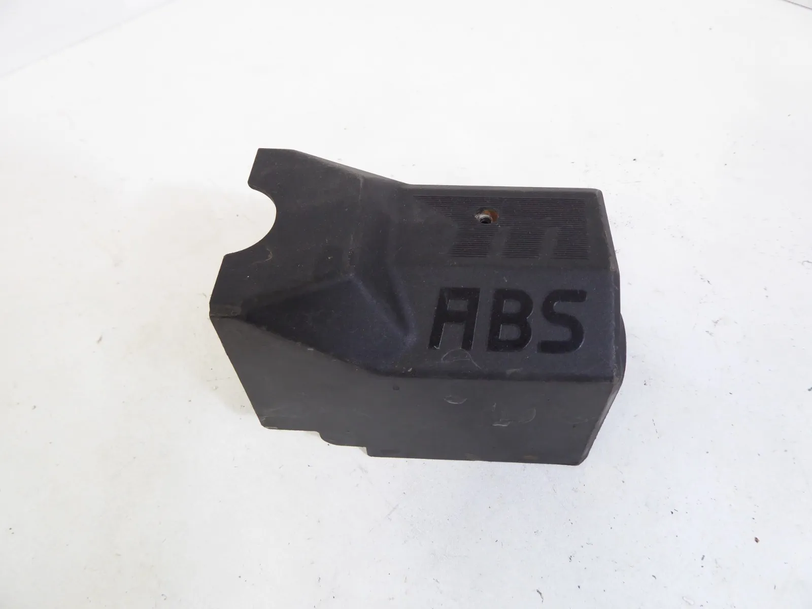 Porsche 911 964 Abdeckung ABS Hydraulikblock 96435575501 Bosch 0265200
