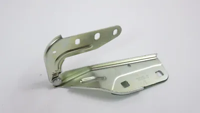 Porsche Cayenne Scharnier Motorhaube Rechts 7L5823302 NEU 95551130200