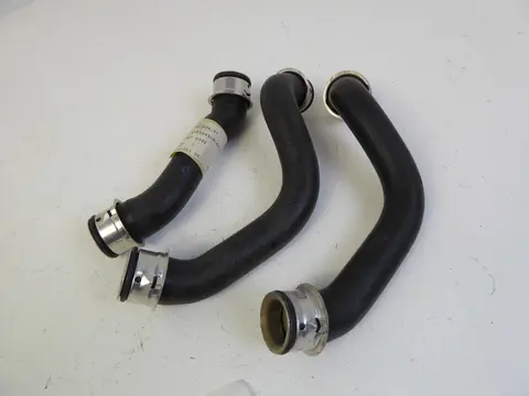 NEU PORSCHE 911 997 Kühlmittelschlauch  99710663991 99710663991