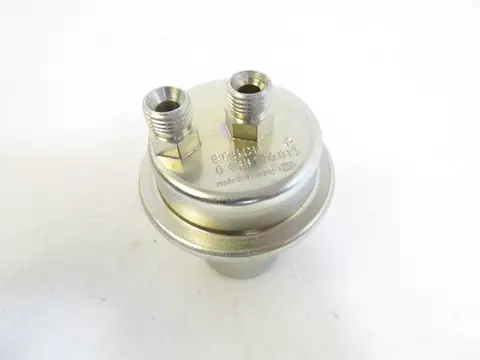 PORSCHE 911 2.2-2.7 924 2.0 0438170015 BOSCH Druckspeicher Kraftstoffdruck