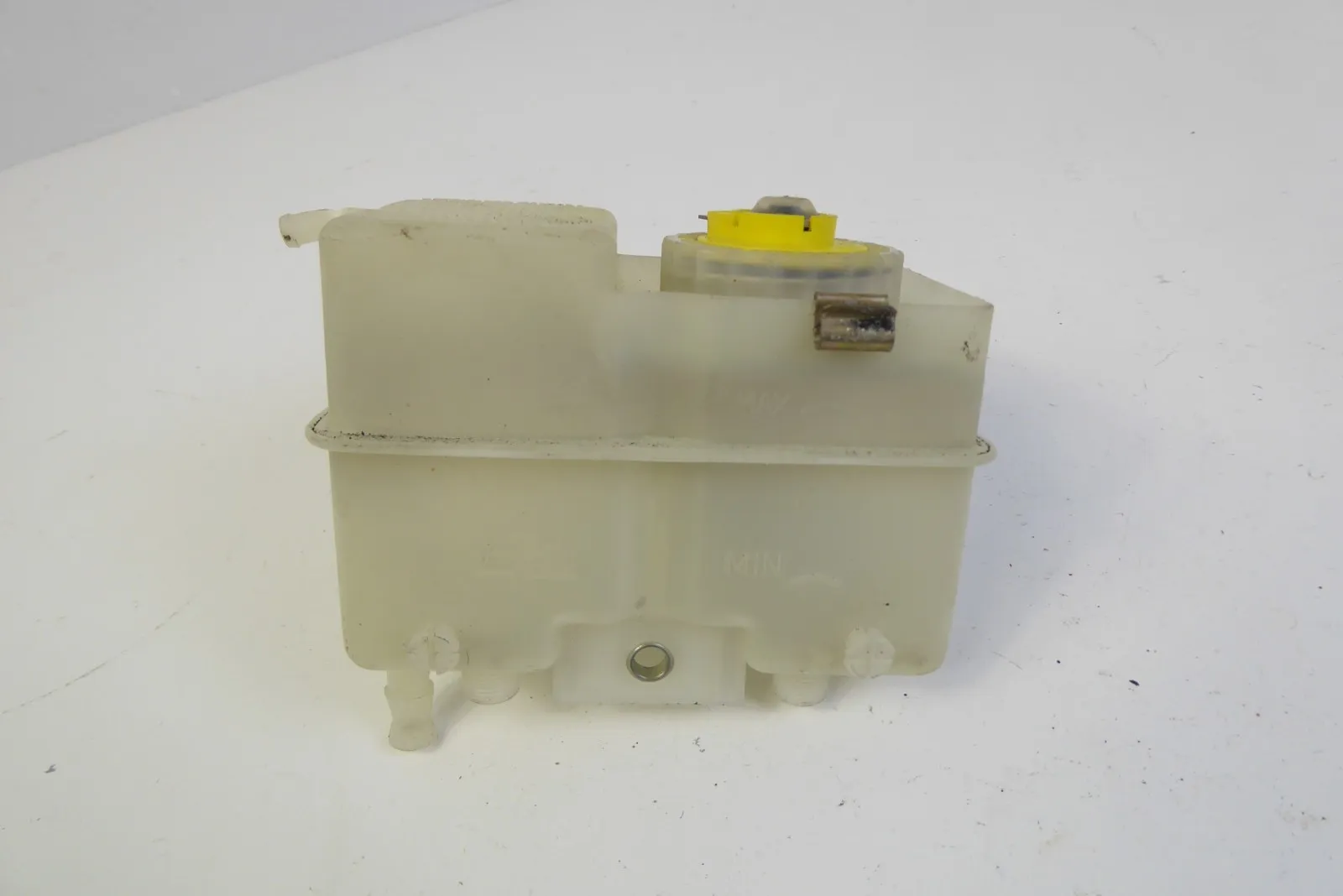 Porsche 911 964 Ausgleichsbehälter Bremsflüssigkeit Behälter Bremse 96435501703