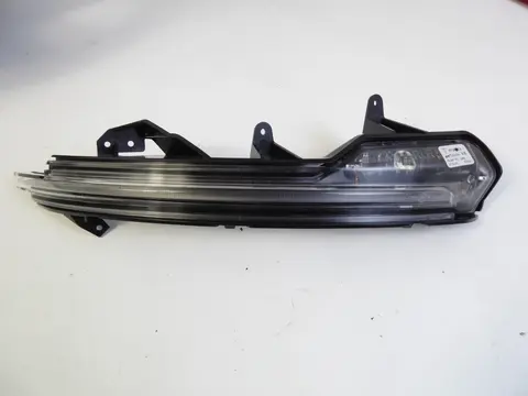 Neu Porsche 9YA Cayenne Blinkleuchte  Rechts  9Y1949102B