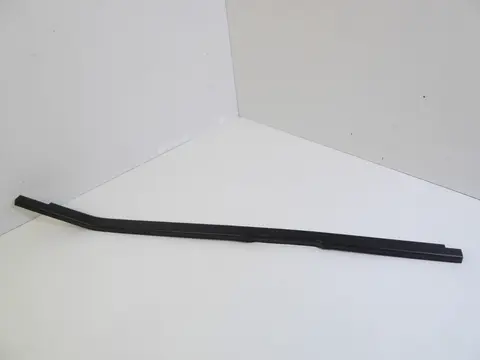 Porsche 944 85,5- Einstiegsleiste  links, Scheuerblech 94455112100