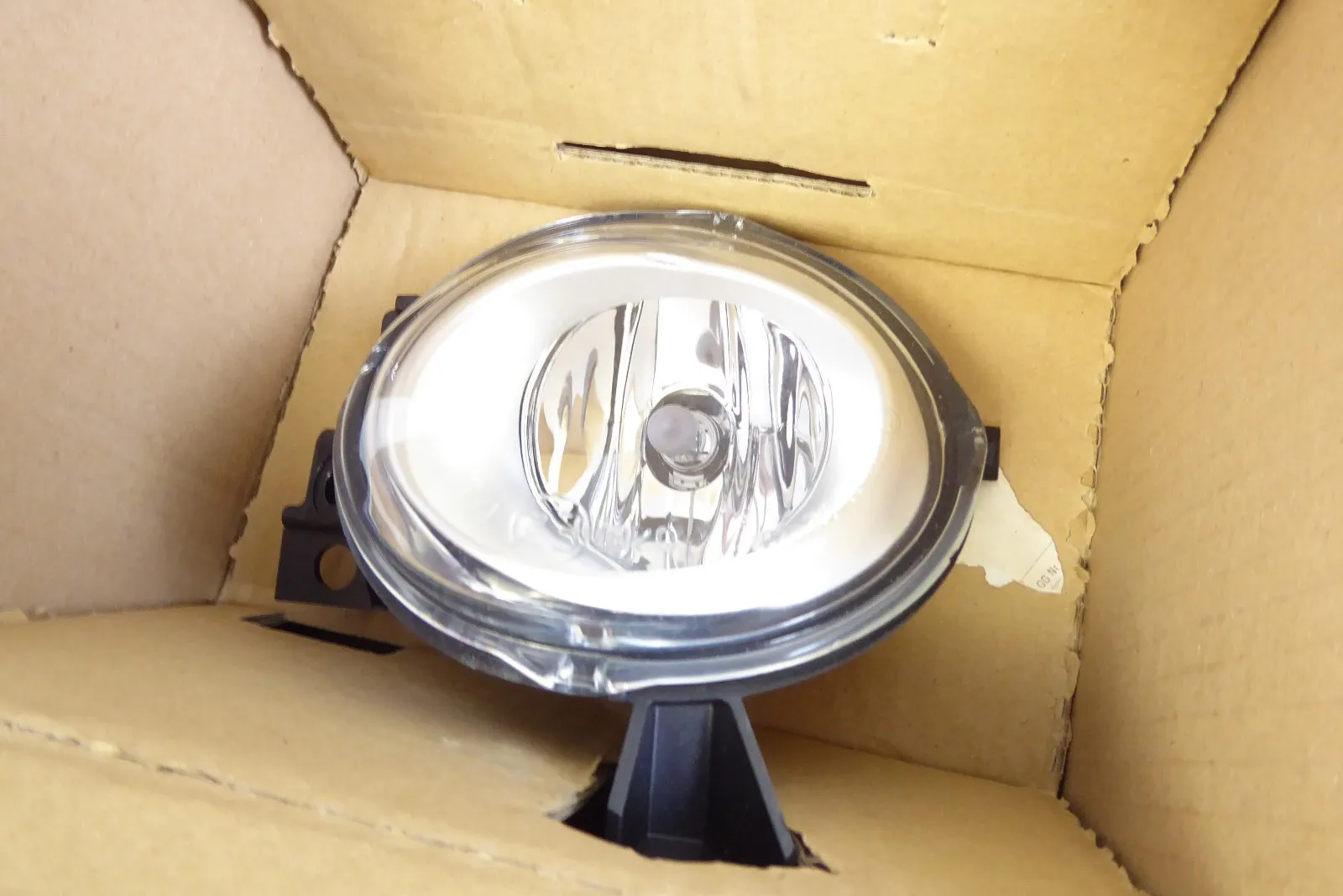 Original Porsche Cayenne 9PA Nebelscheinwerfer Vorne Rechts 95563116601