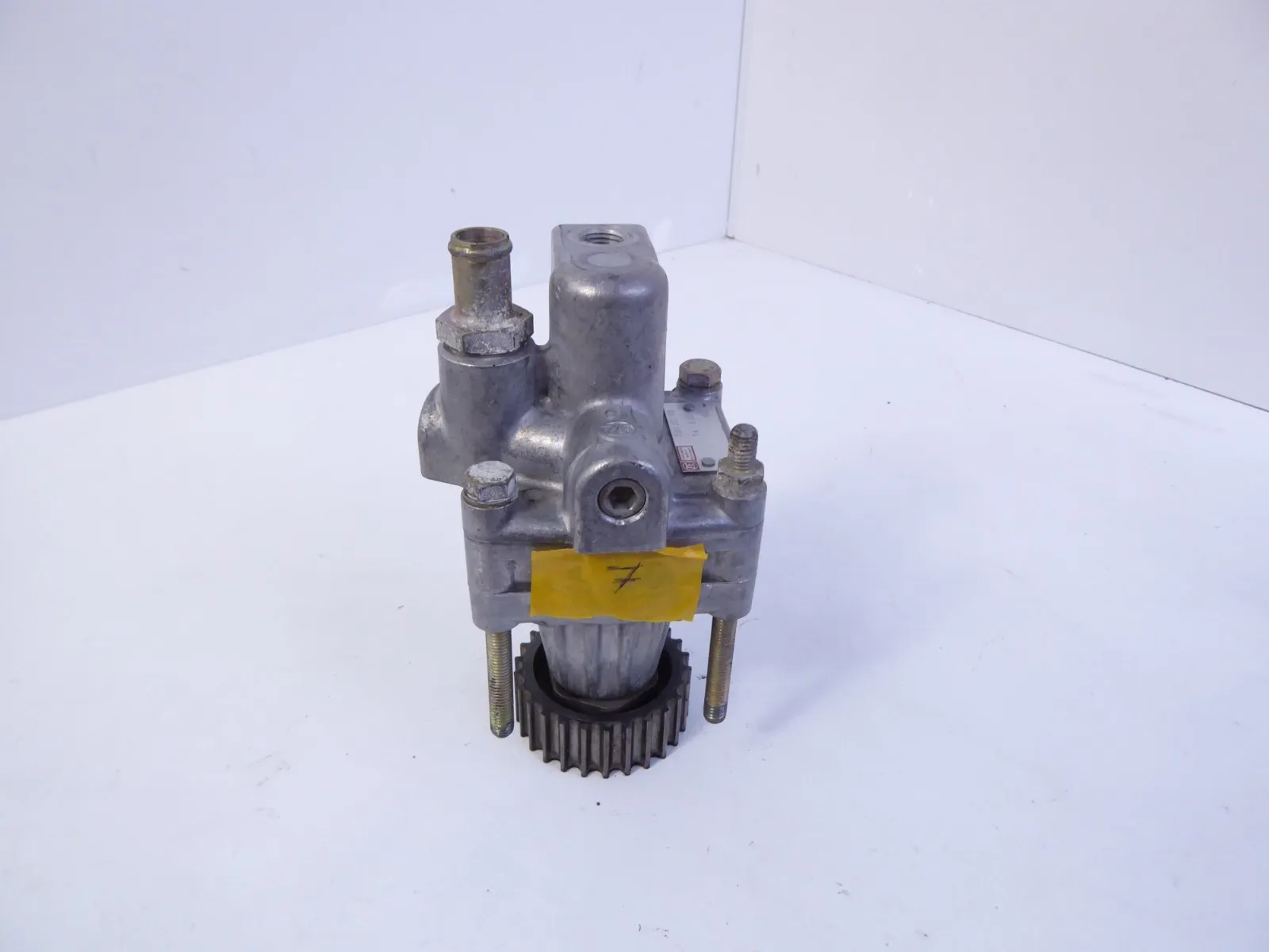 Nr.7 PORSCHE 911- 964- 965 ZF Servopumpe 96434743202