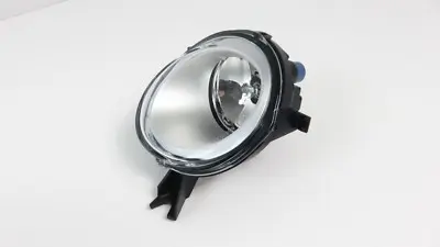 Porsche 955 Cayenne  Nebelscheinwerfer Valeo rechts  95563116600