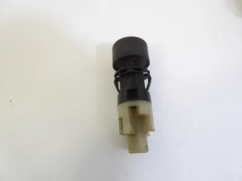Porsche 928 Schalter Nebelschlussleuchte 92861310900