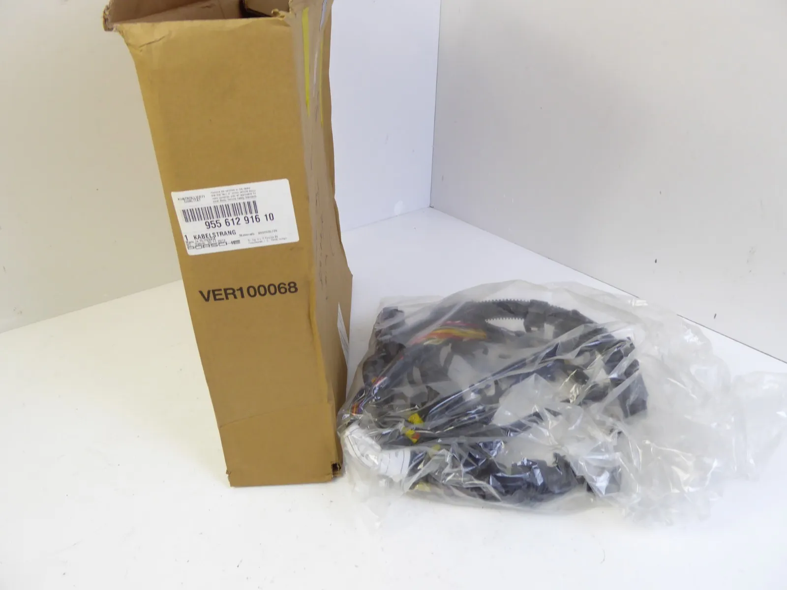 Porsche Cayenne 957 Kabelstrang/vorne/Xenon RECHTS 95561291610