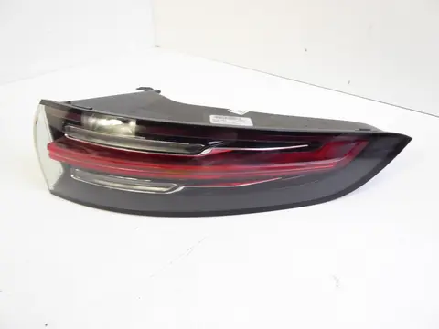 Neu Nr. 4 Porsche Cayenne Coupe Heckleuchte LED Rechts  9Y0945096D