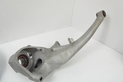 Porsche 911 G Modell Achsschenkel Alu Schwinge 2.7-3.0 SC   9113315130R