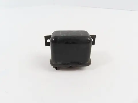 Porsche 356 Wehrle Relais regler 6 Volt original schwarz
