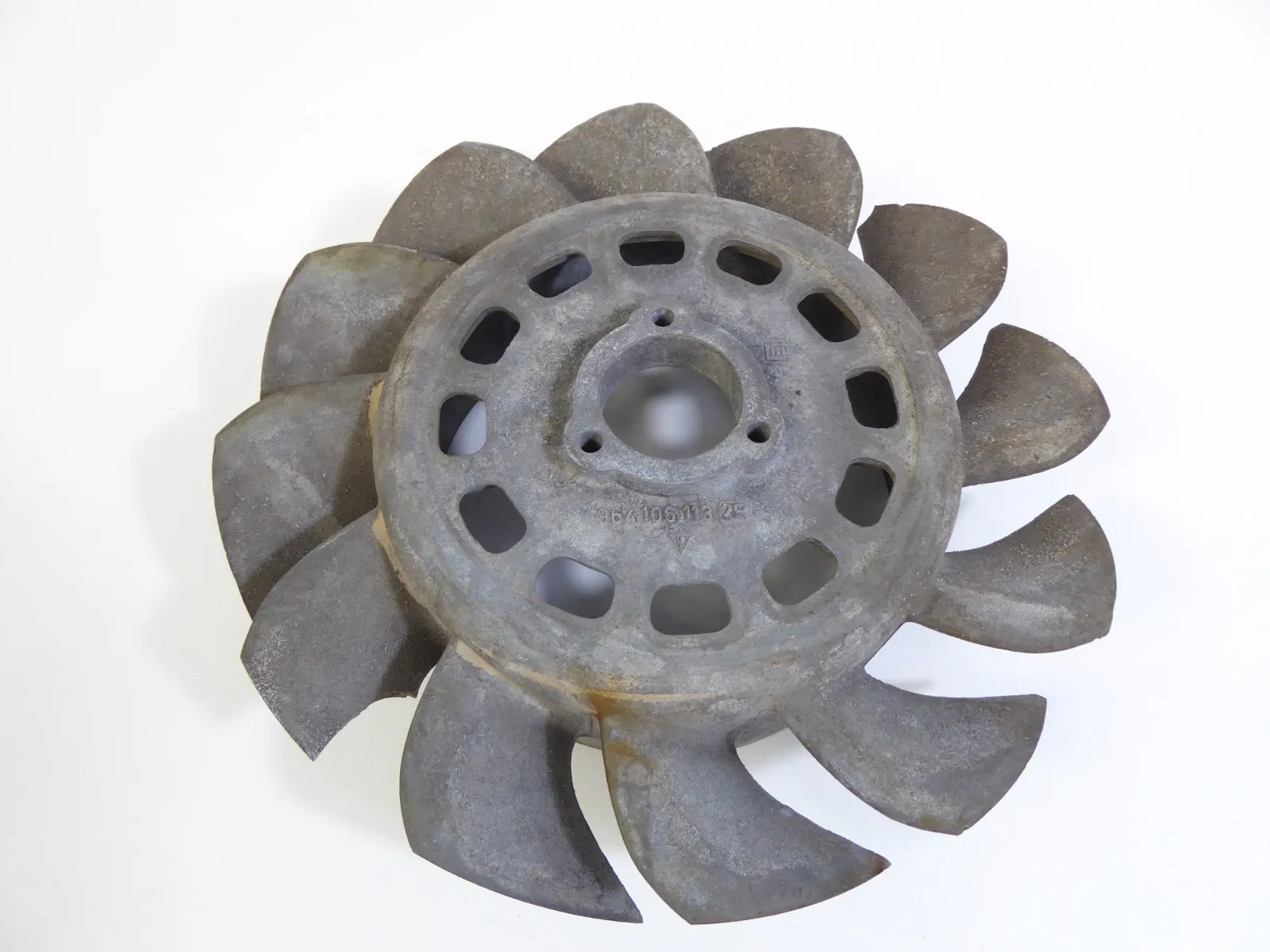 Porsche 911 964 993 Lichtmaschine Lüfterrad 9641061132 R