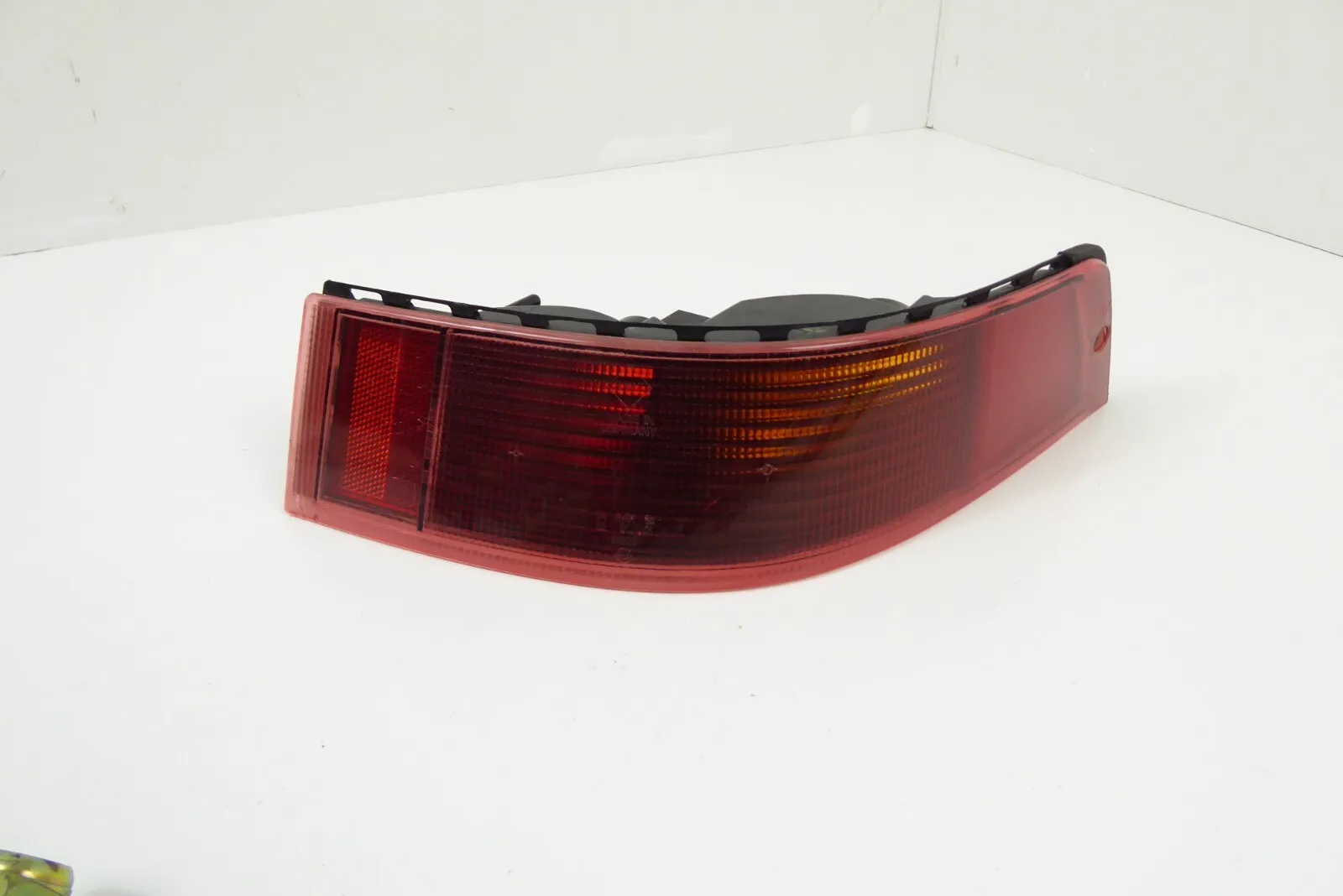Porsche 911 - 964 Rücklicht Hinten Rechts Blinker 96463190800