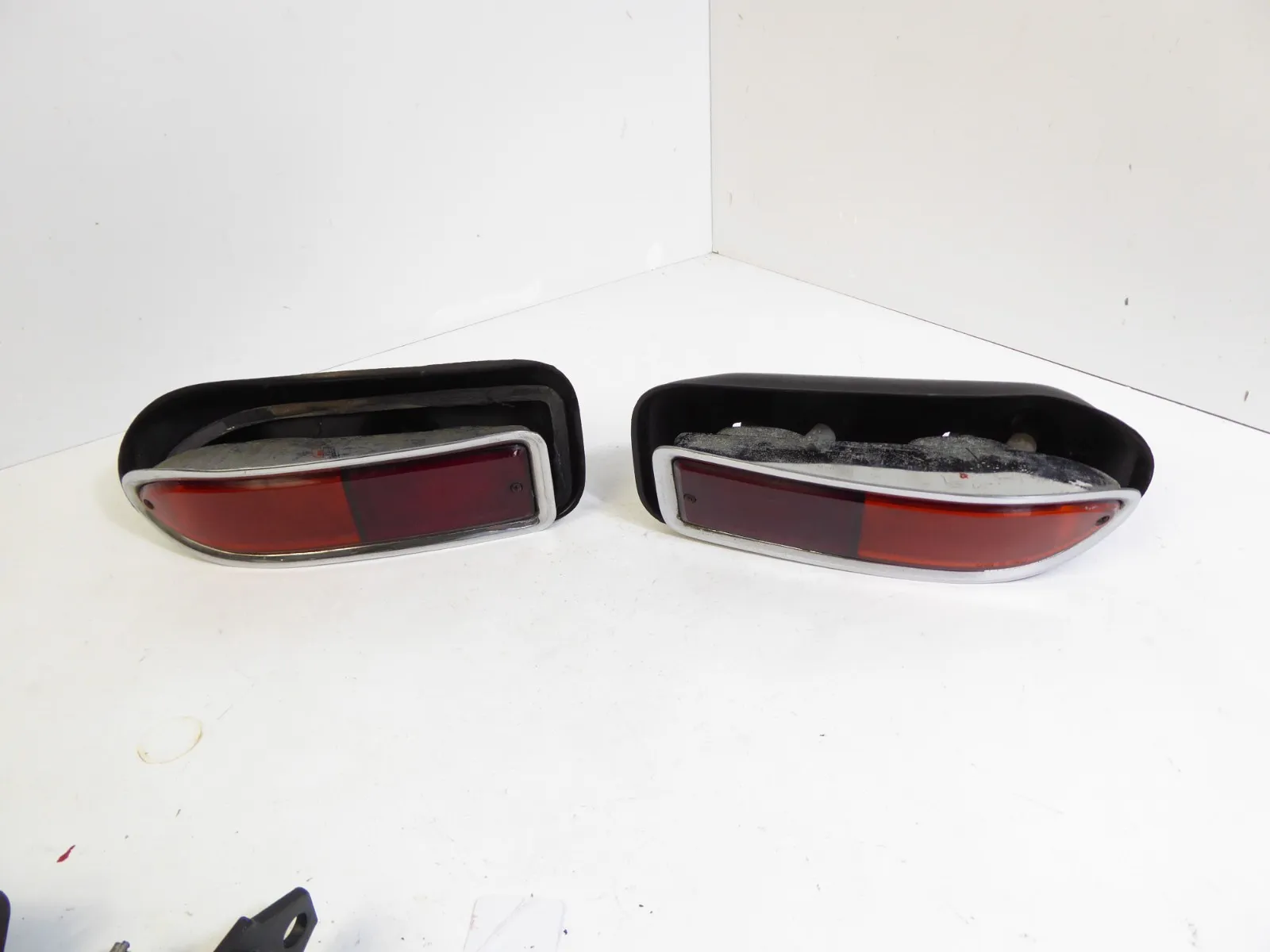 Ferrari 275 GTS 330 GTC Rücklichter Blinker Hinten