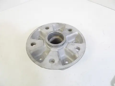 Porsche 911 F 2.0 912 bis -'67  356 C SC Radnaben vorne Original 90134106502
