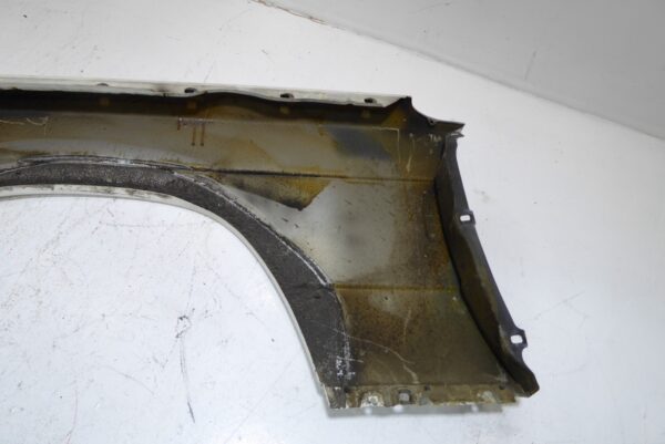 Mercedes E-Klasse W124 Bj. 84-96 Kotflügel vorne rechts – Bild 9