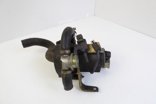 Nr 2 Porsche 911  993 Sekundärluftpumpe   99362410301 Top Zustand
