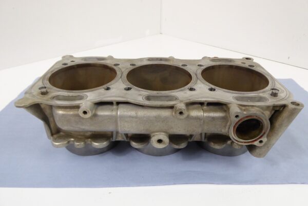 PORSCHE 911 996 GT3 Zylinderbuchsen 9961013112R – Bild 9