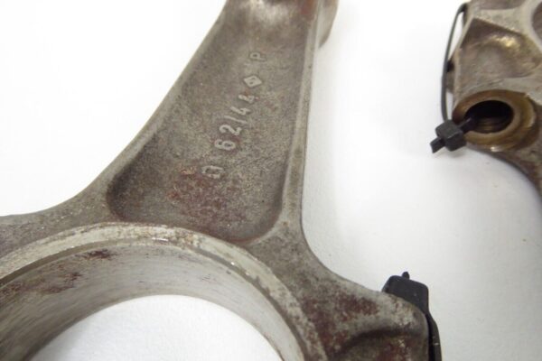 PORSCHE 911 Pleuel F G Modell Pleuelstange Satz 9111031050R – Bild 6