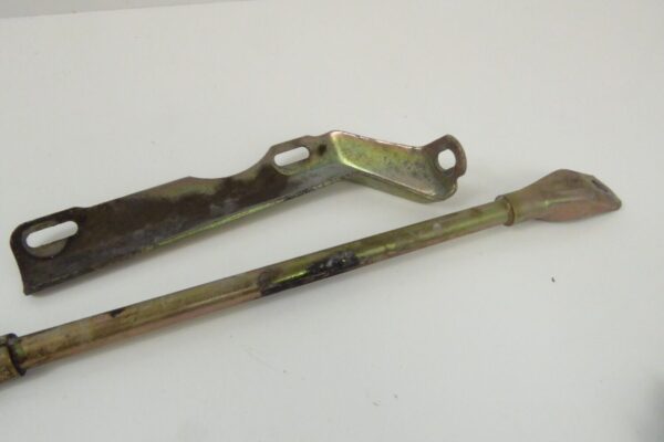 Porsche 911 964 993 - Halter Haltestrebe 96412612802 Abstützstrebe 99312612800 – Bild 3