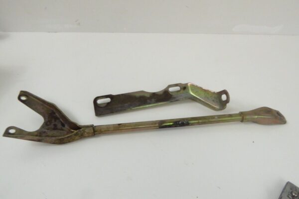 Porsche 911 964 993 - Halter Haltestrebe 96412612802 Abstützstrebe 99312612800