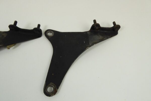 Porsche  911 964 - Auspuff Schalldämpfer Halterung 93011111302  ORIGINAL – Bild 3