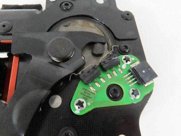Porsche 911 991 718 Boxster Verdeck Dach Verriegelung Mechanismus  99156111705 – Bild 7