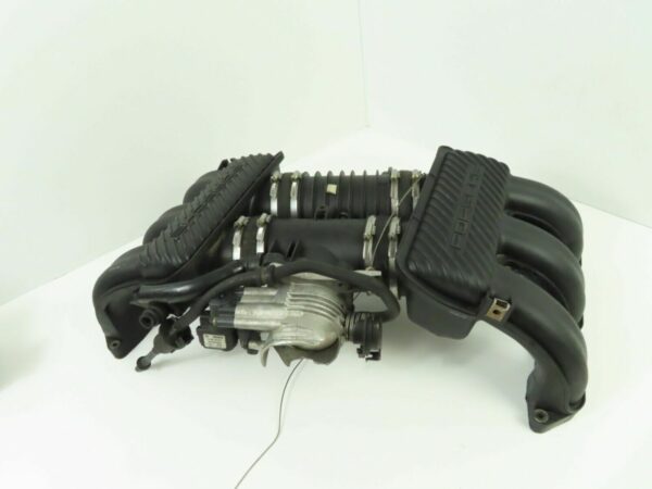 Porsche 911 996 Carrera Ansaugbrücke Ansaugverteiler  99611001555