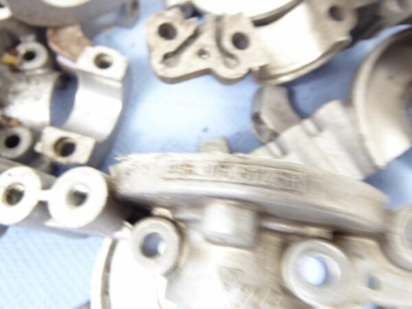 Porsche 911 996 Lagerdeckel Nockenwelle Konvolut 9961055125R 9961055111R – Bild 7