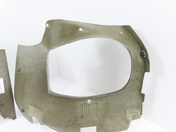 Porsche 911  997 GT3 Cup  Radhausschale Vorne   99750421391 99750421491 – Bild 4