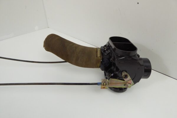Porsche 911  F G Vorne Rechts Links   Luft Steuerkasten Heizungskasten Original – Bild 3