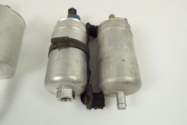 Porsche 911 Kraftstoff Druckregler Kraftstoffleitung Benzinpumpe 0438170031 – Bild 3