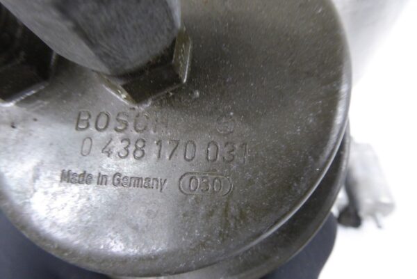 Porsche 911 Kraftstoff Druckregler Kraftstoffleitung Benzinpumpe 0438170031 – Bild 6