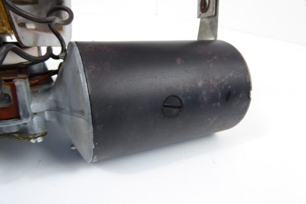 Porsche 911 Scheibenwischer Motor Vorne F Modelle 91162810100 – Bild 7