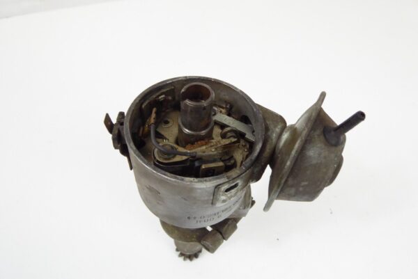 Porsche 911   Zündverteiler 0231184004 – Bild 3