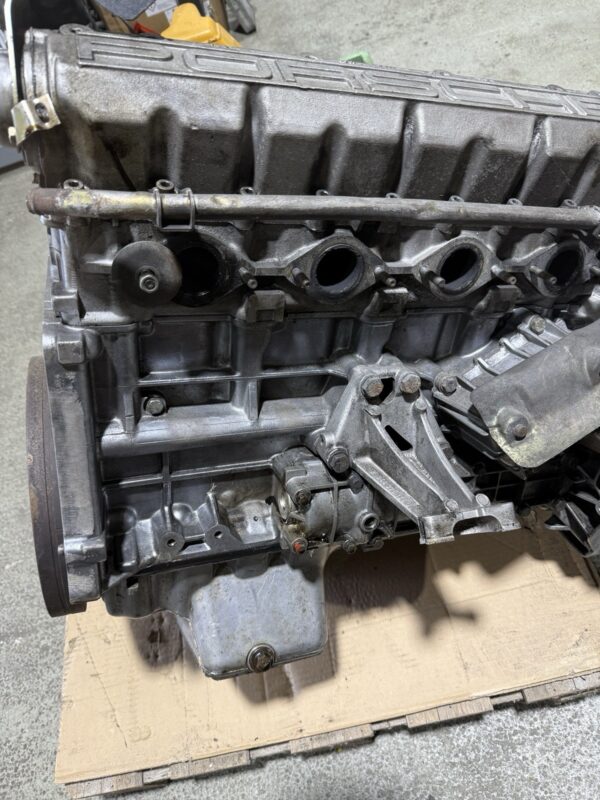 Porsche  924 944 Motorblock M44 / 07 – Bild 9