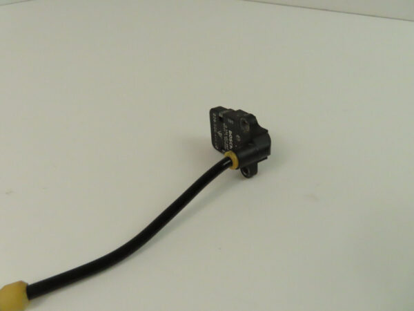 Porsche 928 S4 Druckgeber Sensor Reifendruck hinten 92860641400 – Bild 4