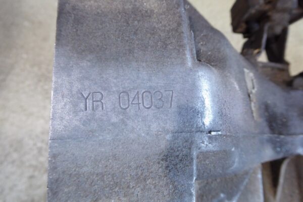 Porsche  944 924 Getriebe Schaltgetriebe YR04037 – Bild 4